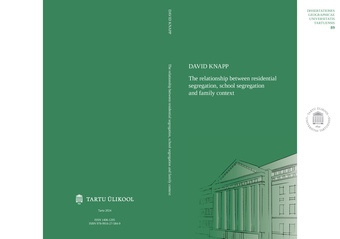 The relationship between residential segregation, school segregation and family context 